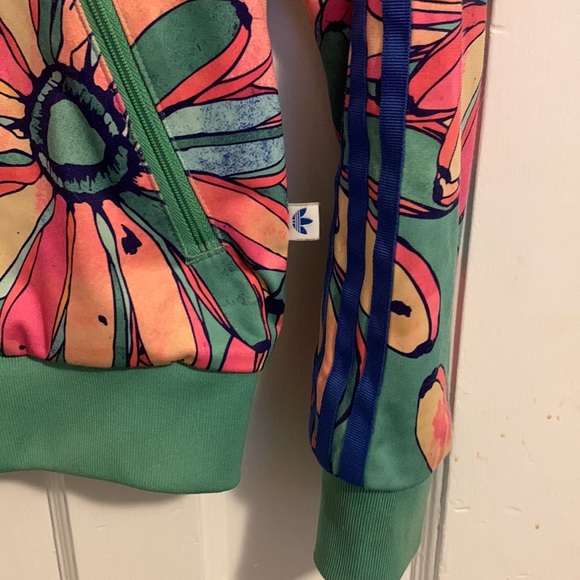 Adidas classic bomber, limited edition bomber - Picture 5 of 7